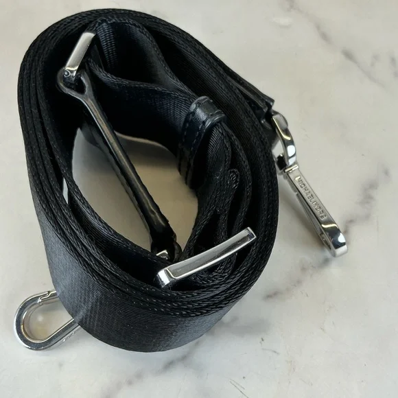 Michael‎ Kors Black Signature MK Camera Crossbody Travel Bag - Picture 8 of 12